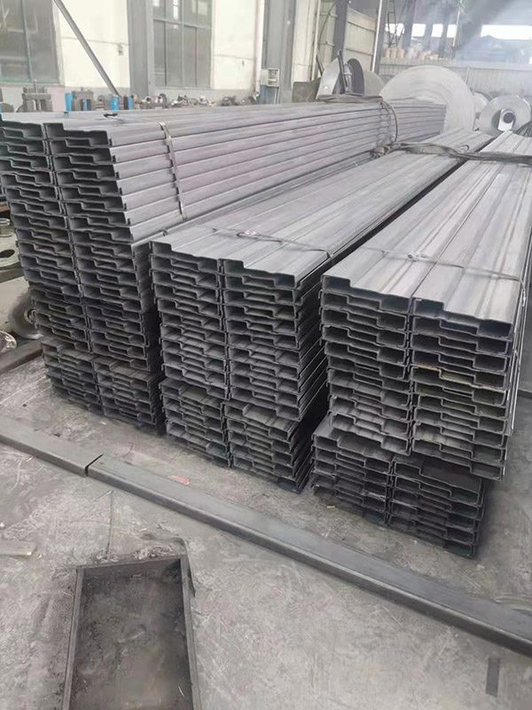 高邊梁麻豆精品一区二区三区